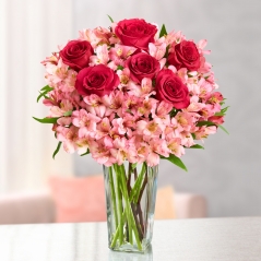 6 Roses & alostromeria in Vase Send to Manila Philippines