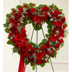 Rich Reds Heart Wreath Send to Manila Philippines