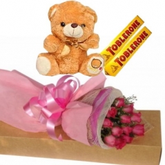 Roses, Bear & Chocolates Delivery to Manila Philippines