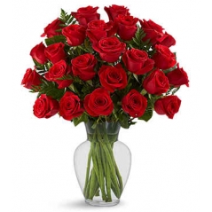 12 Bright Red Roses in Vase Delivery to Manila Philippines