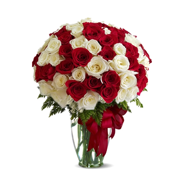 One Hundred Mixed Roses in Vase