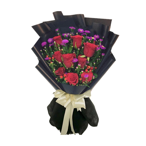 9 Red Roses in Bouquet